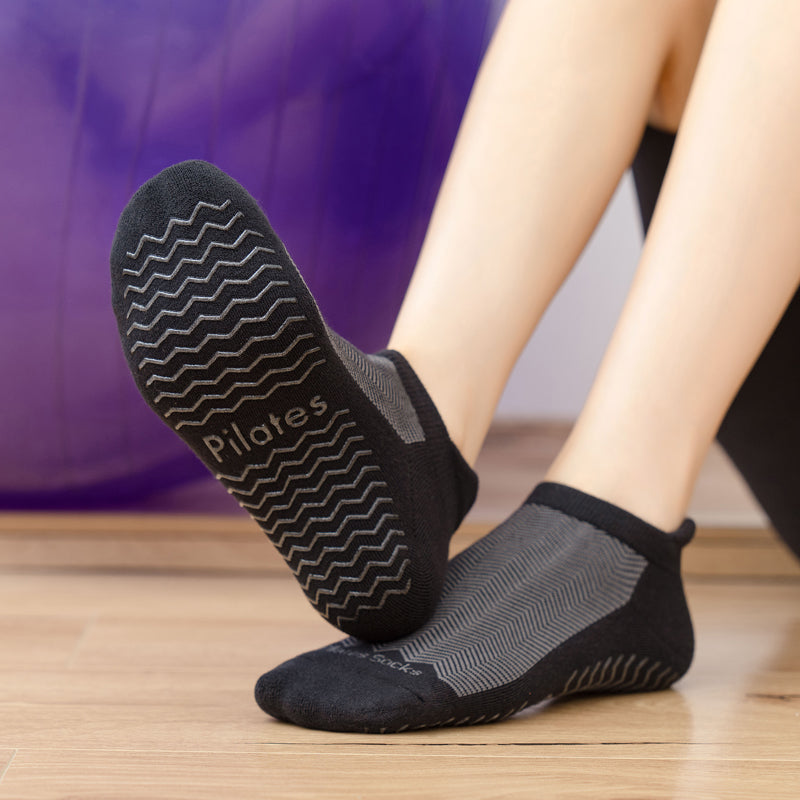 【Yoga Socks】D4黑灰-女士提花香薰毛圈圆头瑜伽普拉提运动袜