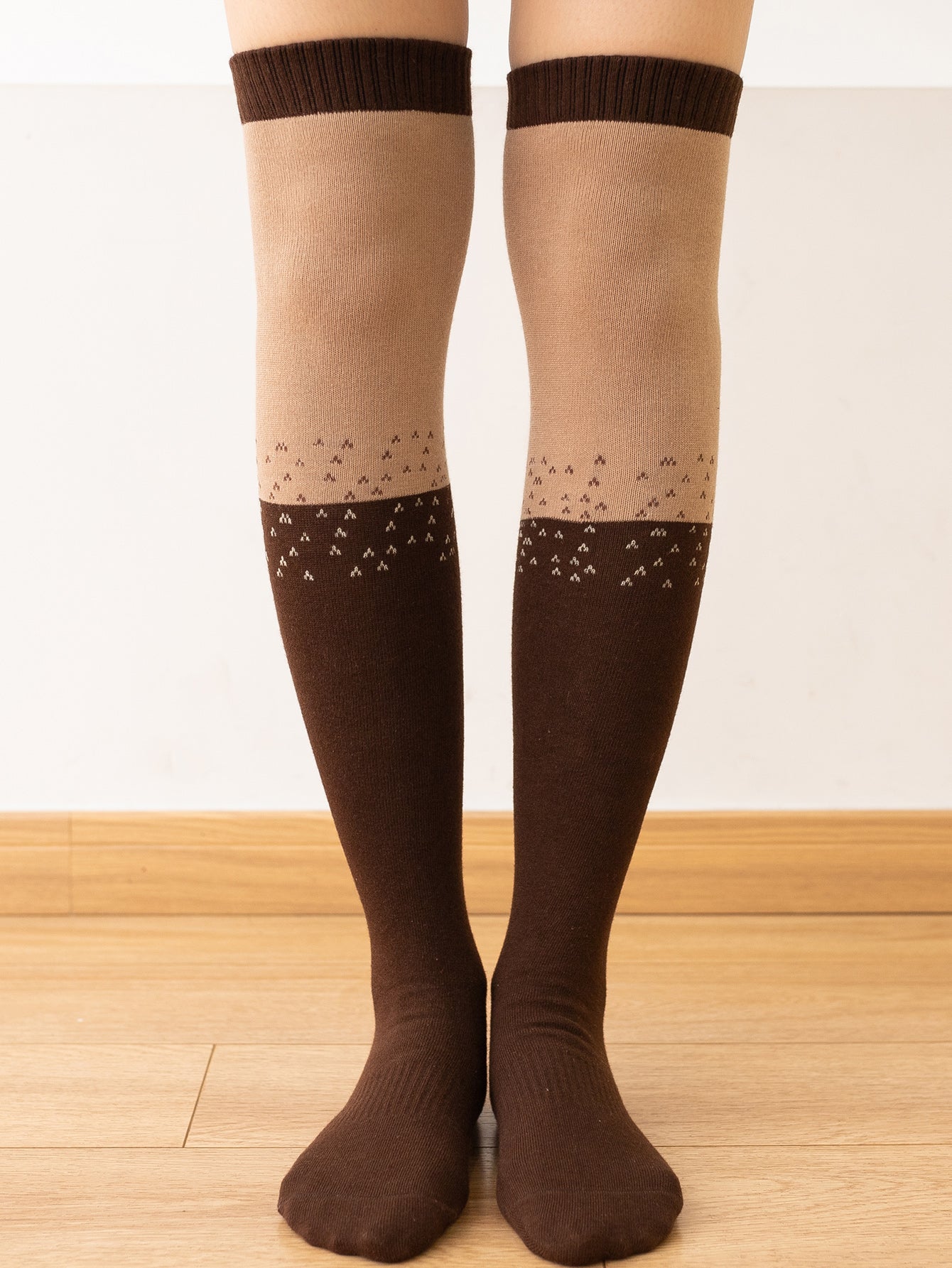 【Yoga Socks】Y1咖米-女士撞色长筒圆头瑜伽普拉提运动袜