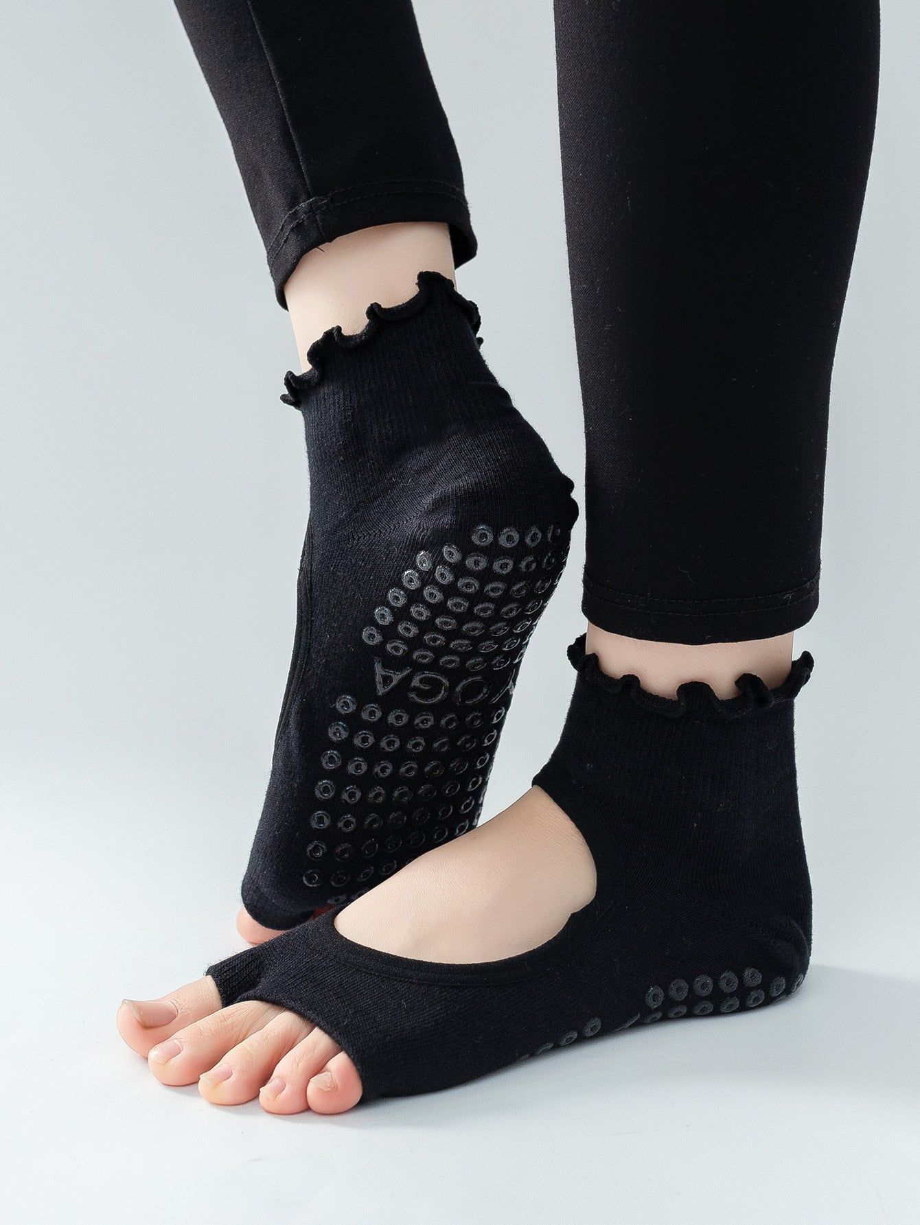 【Yoga Socks】O3黑色-女士木耳边二指瑜伽普拉提运动袜