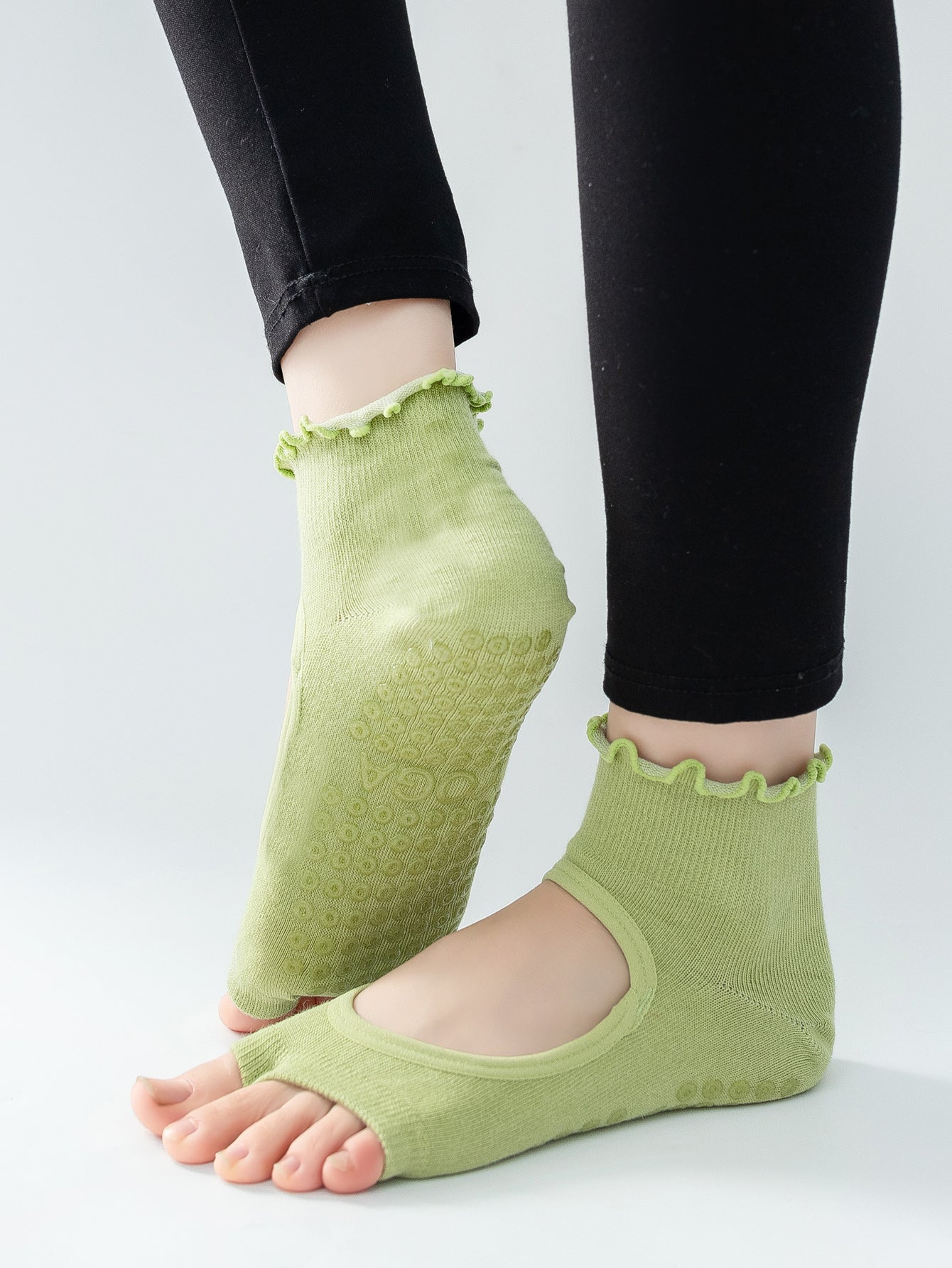 【Yoga Socks】O3绿色-女士木耳边二指瑜伽普拉提运动袜