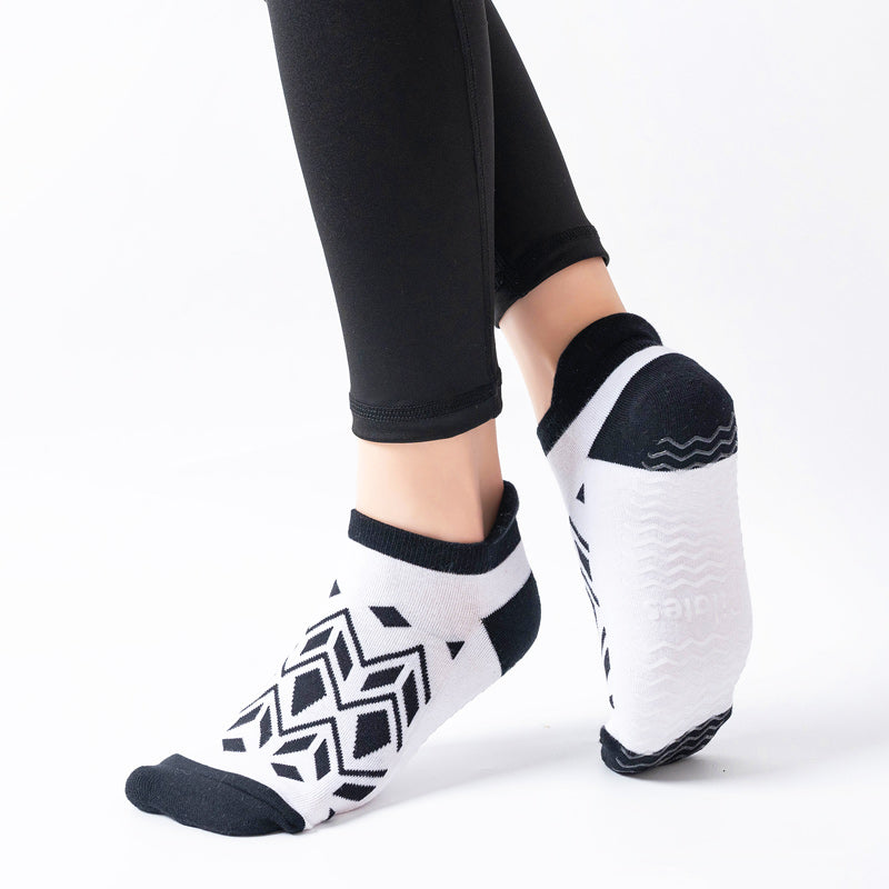 【Yoga Socks】D13黑白-女士提花毛圈圆头瑜伽普拉提运动袜