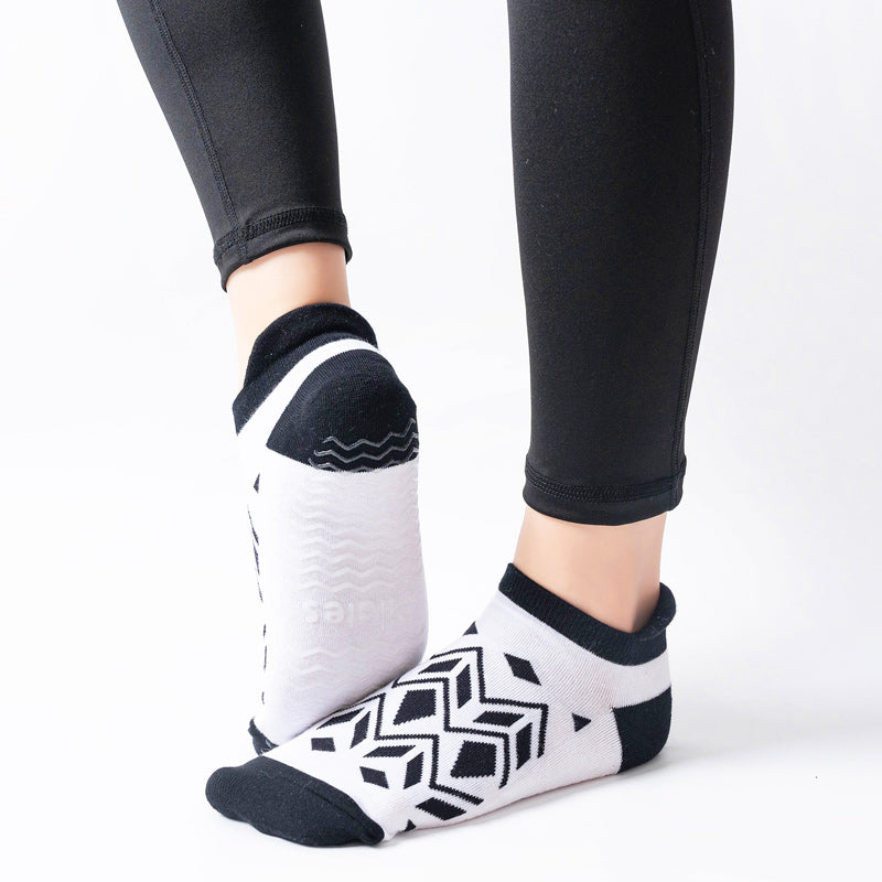 【Yoga Socks】D13黑白-女士提花毛圈圆头瑜伽普拉提运动袜
